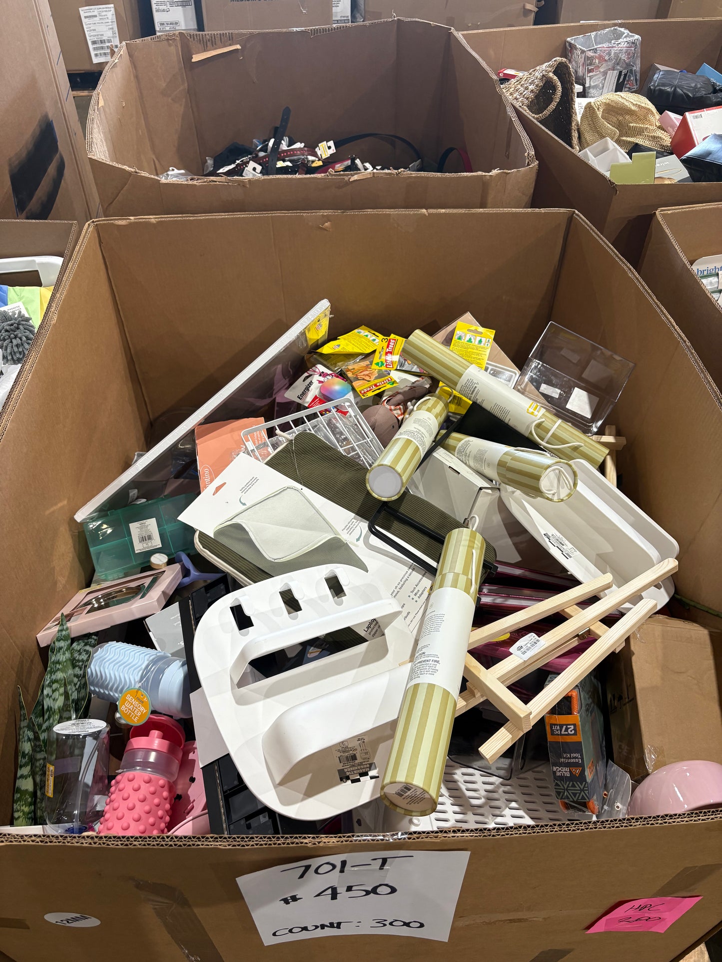 Home & Office Essentials Pallet โ (701-T)