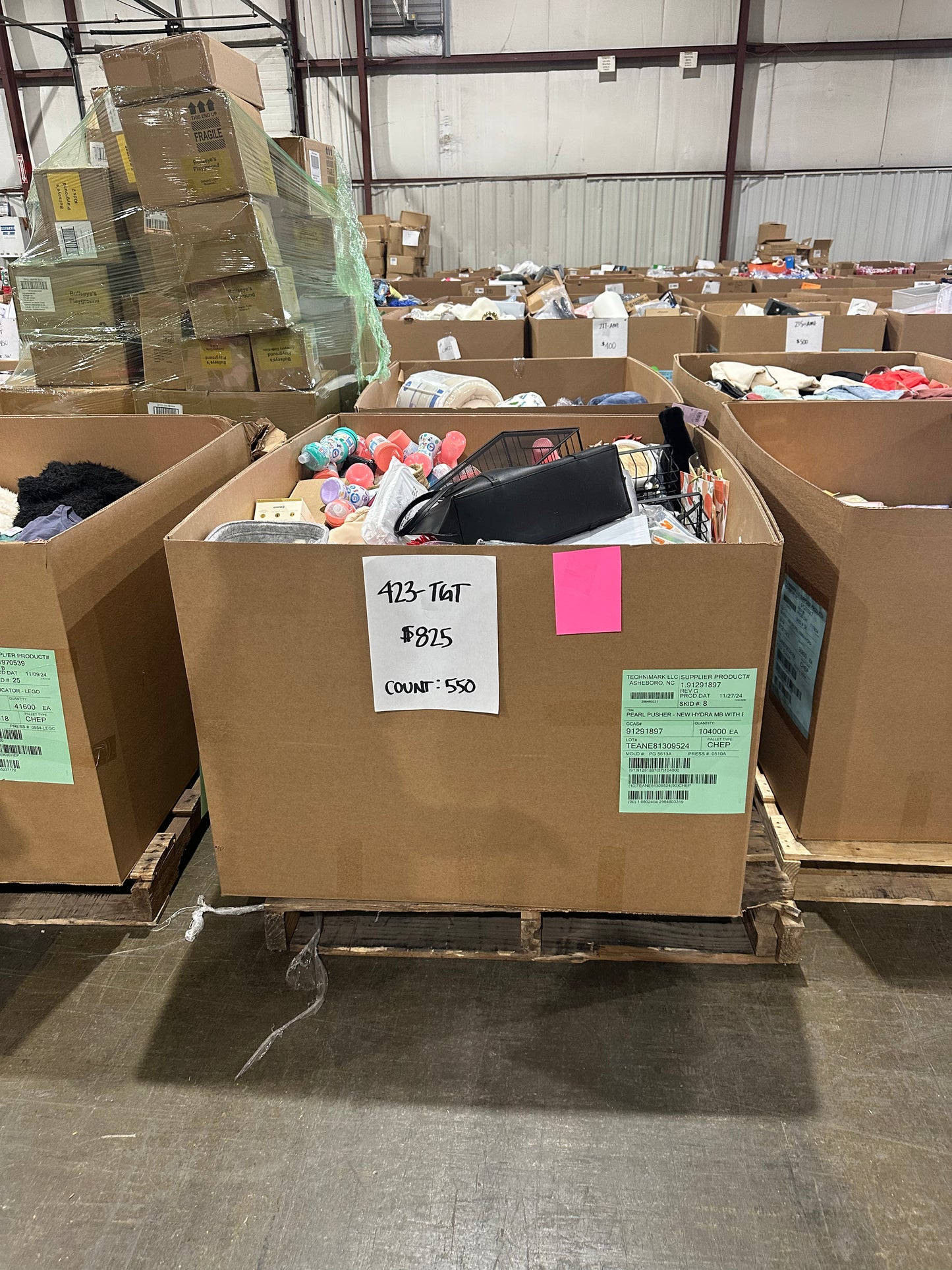 General Merchandise Pallet (423-TGT) – 550 Count