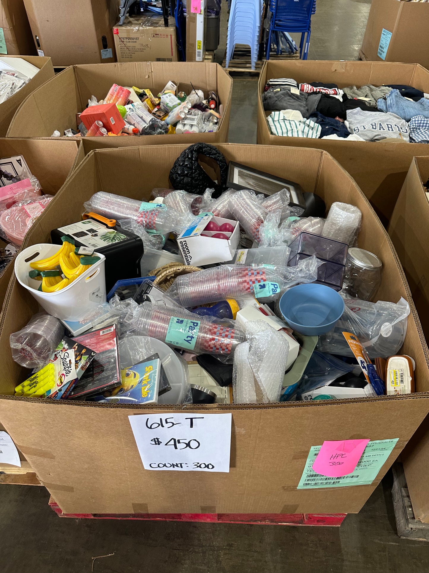 Mixed Kitchen, Party & Household Goods - (615-T)