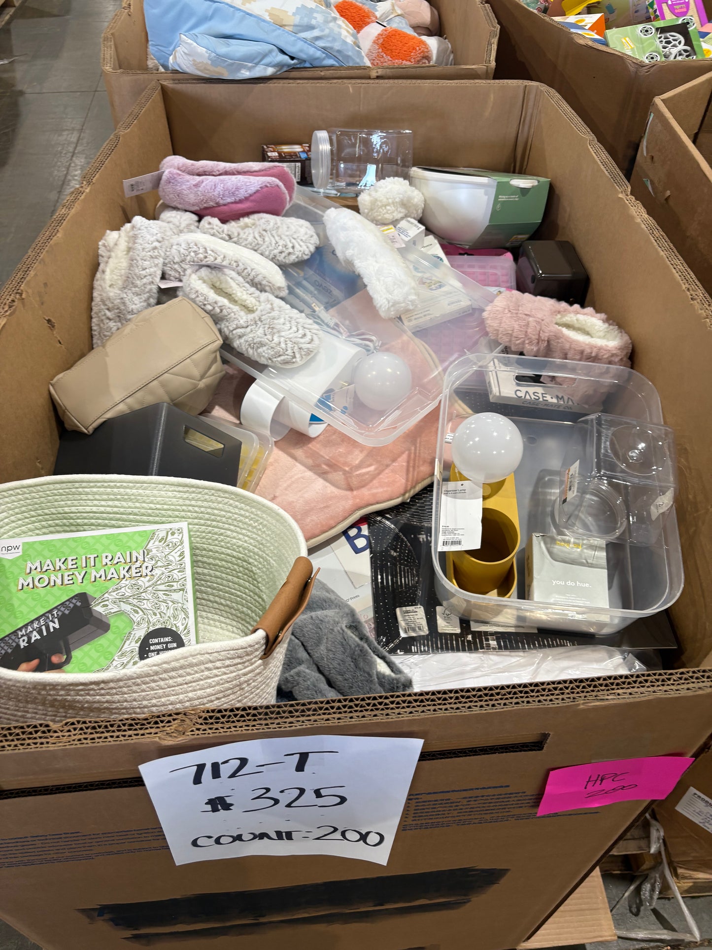 Cozy Home & Self-Care Essentials Pallet – (712-T)