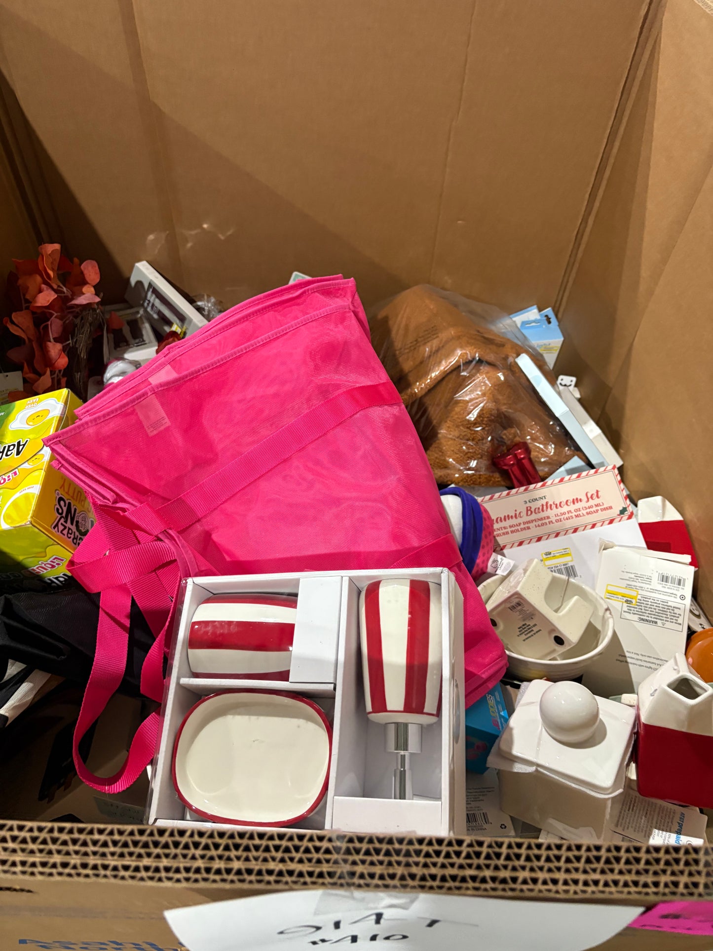 General Merchandise Pallet 914-T