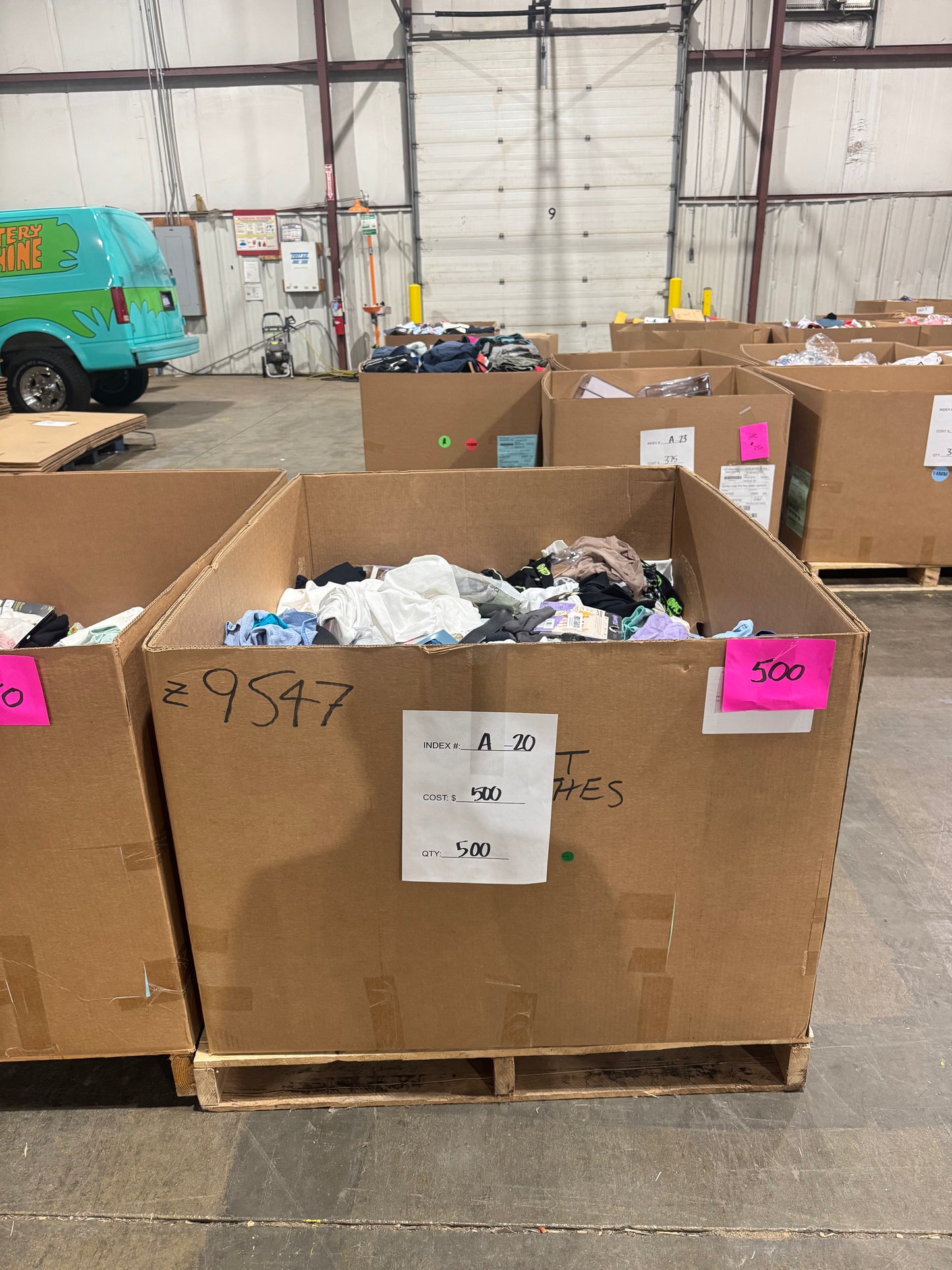 Mixed Apparel & Undergarments Pallet A-20