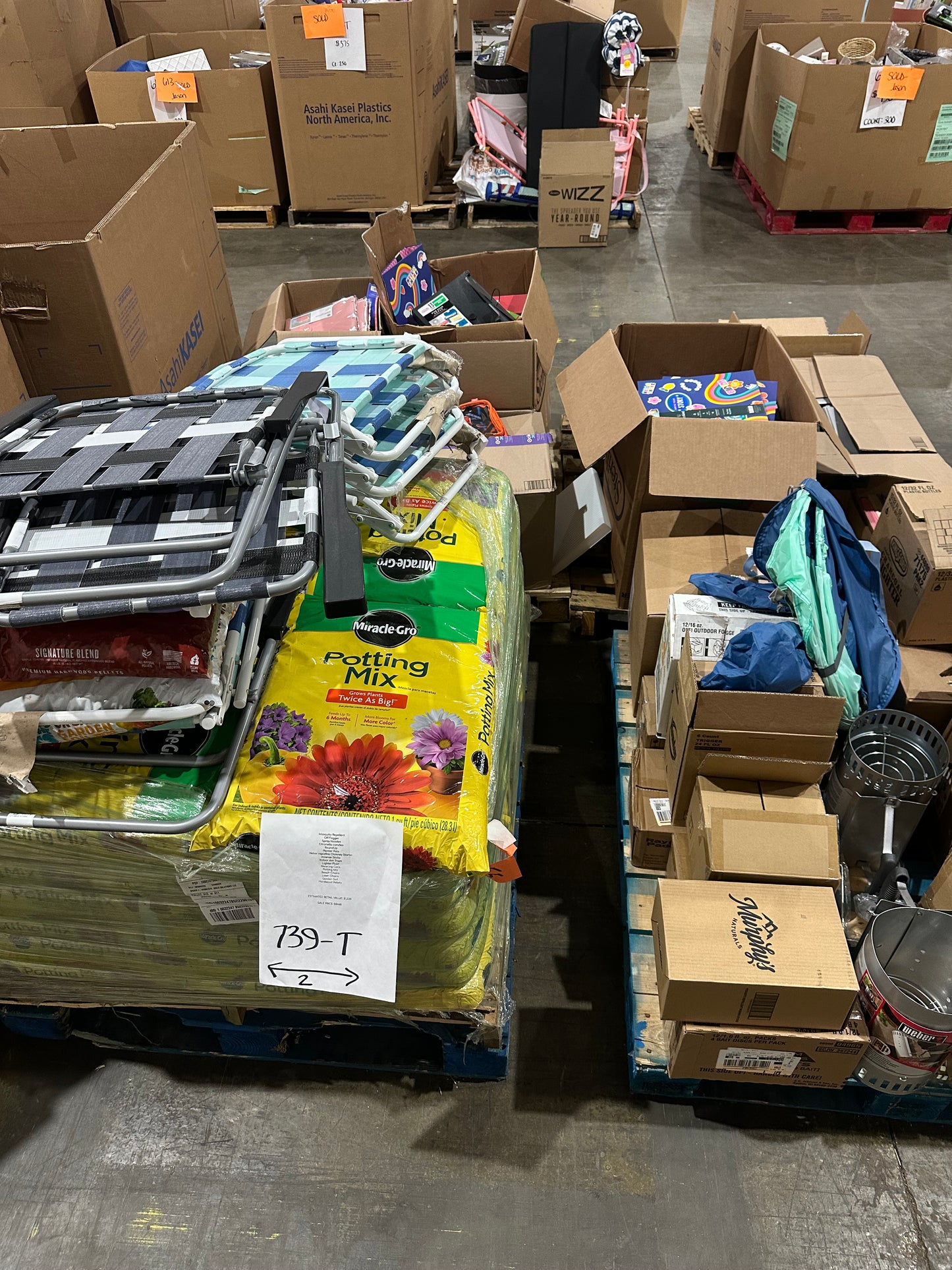 Lawn, Garden & Outdoor Living Pallet - 739-T