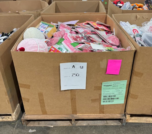 Valentine’s & Party Supplies Pallet – A-53