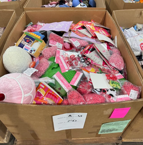 Valentine’s & Party Supplies Pallet – A-53