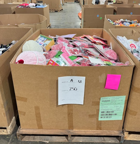 Valentine’s Day Craft & Gift Assortment Pallet A-53