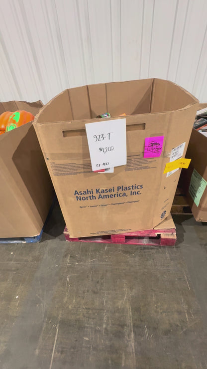 Halloween Candy Pallet 923-T