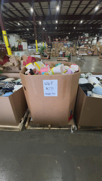 Mixed Toys, Gifts & Seasonal Accessories - (626-T)